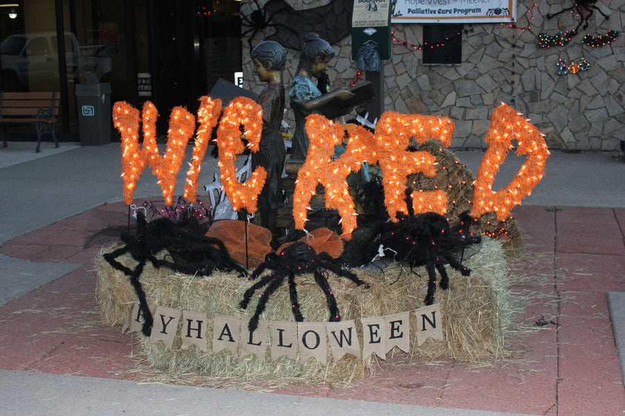 Meeker Halloween Gala Wicked – 2015